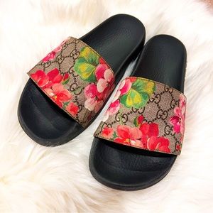 GUCCI Blooms Supreme floral slide sandals 39